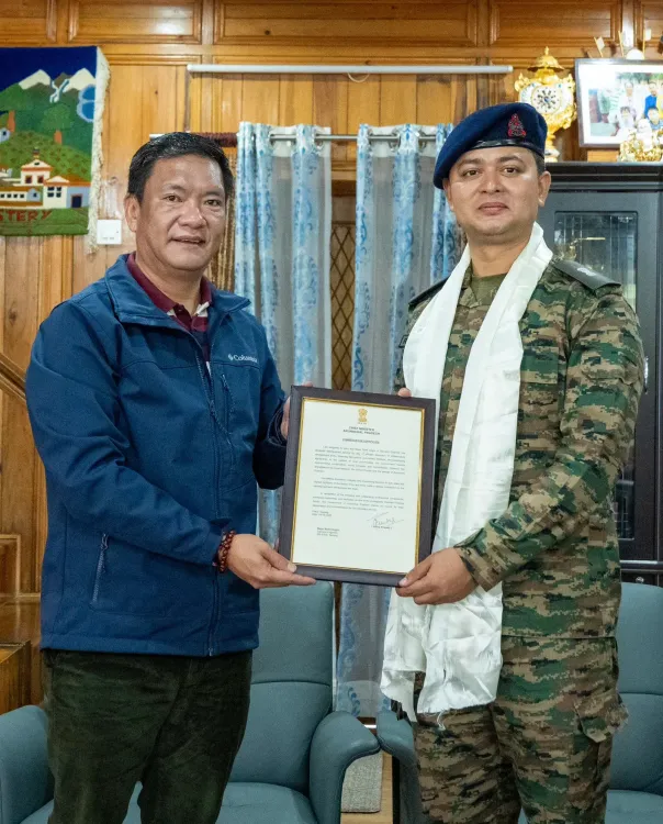 CM Pema Khandu Honours Tawang Engineer for Border Infra Work