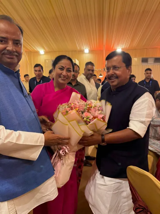 CM Rekha Gupta Attends BJP National President Nitin Nabin's Griha Pravesh
