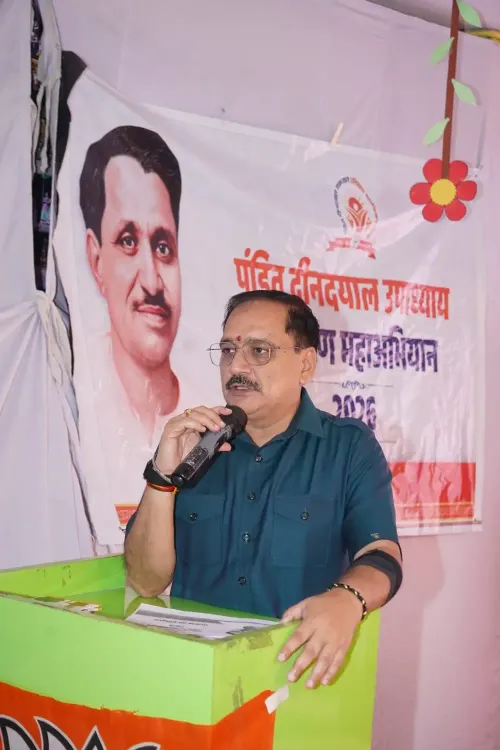 Delhi's Rekha Gupta and Virendra Sachdeva Lead BJP Worker Training Initiative
