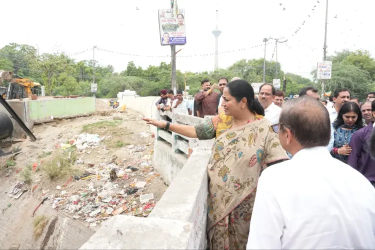 CM Rekha Gupta Inspects Munak Canal Beautification Work