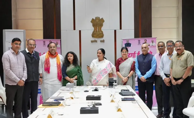 CM Rekha Gupta Launches Durga E-Auto Scheme for Women in Delhi