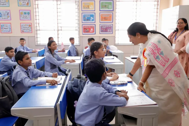 CM Rekha Gupta Launches Schools, Hostels & Tech Labs in Delhi