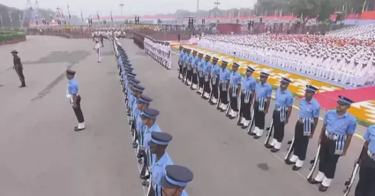 CM Rekha Gupta Shares Live Stream of PM Modi's Red Fort Address