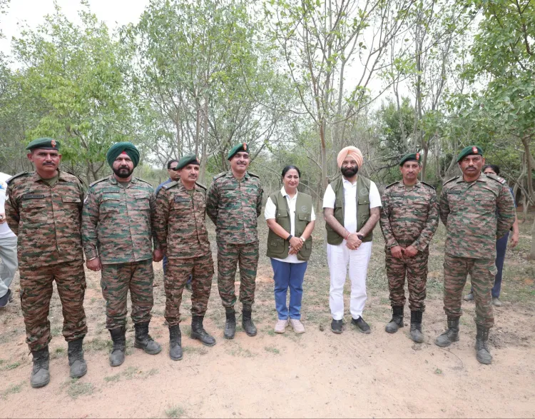 CM Rekha Gupta Visits Asola-Bhatti Sanctuary, Flags Green Delhi Push