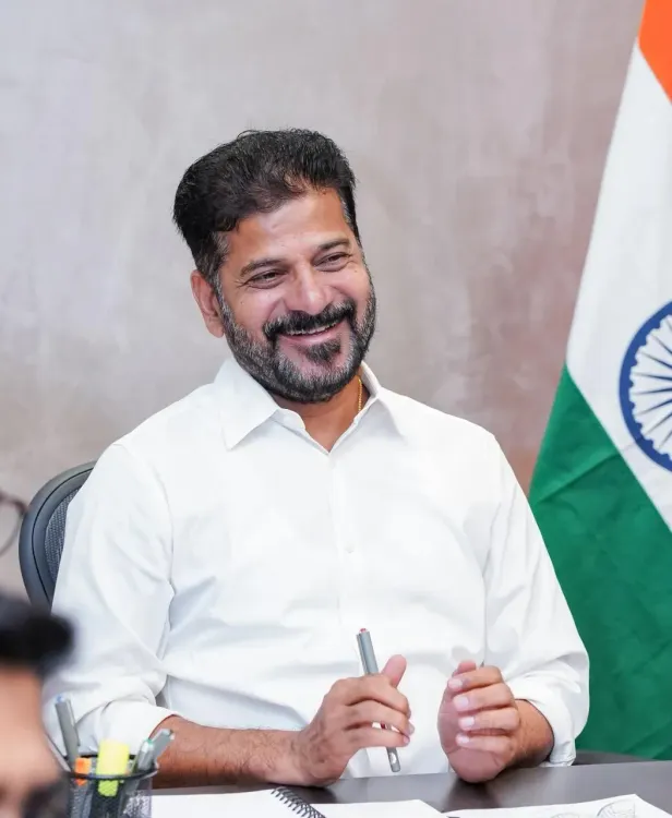 CM Revanth Reddy Discusses T-Fiber Rollout With Scindia