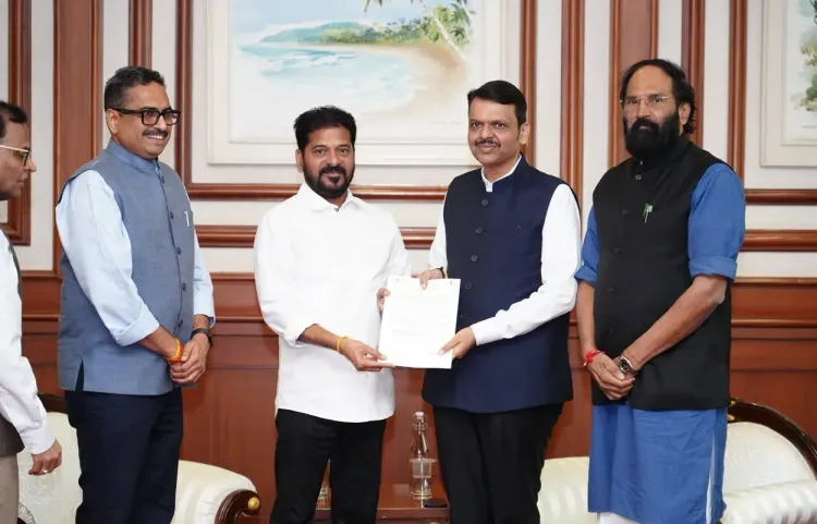 CM Revanth Reddy meets Fadnavis over Tummidihatti Barrage height