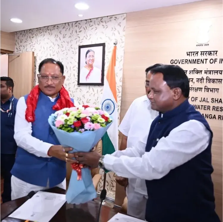 CM Sai Holds Tripartite Talks on Mahanadi Water Management