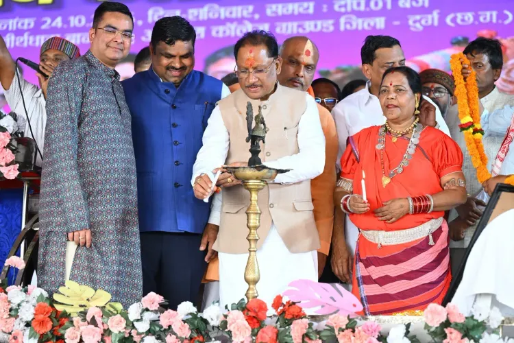 CM Sai honours Pandwani folk artists at Durg Mahasammelan