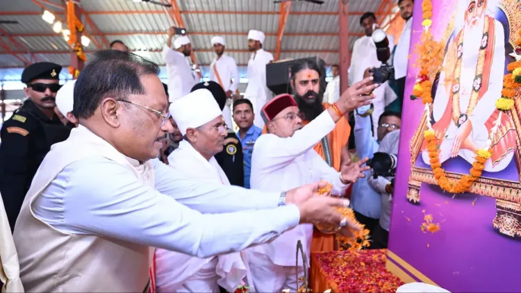 CM Sai Joins Kabir Jayanti Fest at Sonpairi Ashram