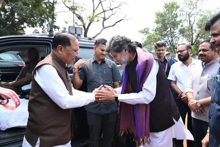 CM Sai Meets Chhattisgarh BJP Chief Kiran Singh Dev at Raipur Helipad