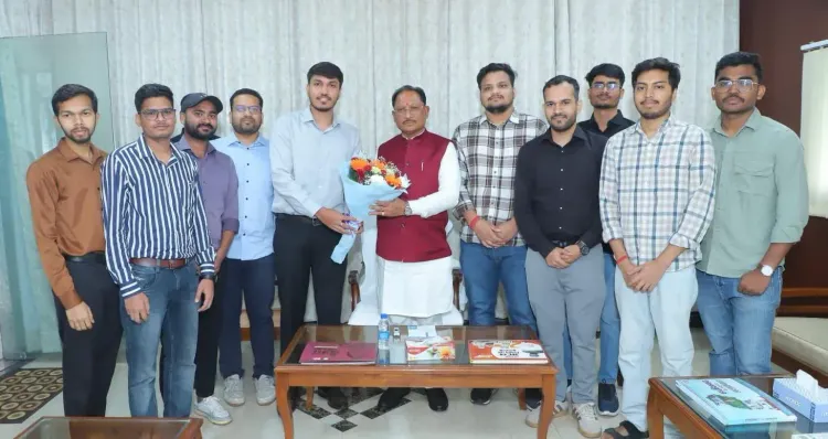 CM Sai Meets UPSC Prelims Qualifiers from Tribal Youth Hostel