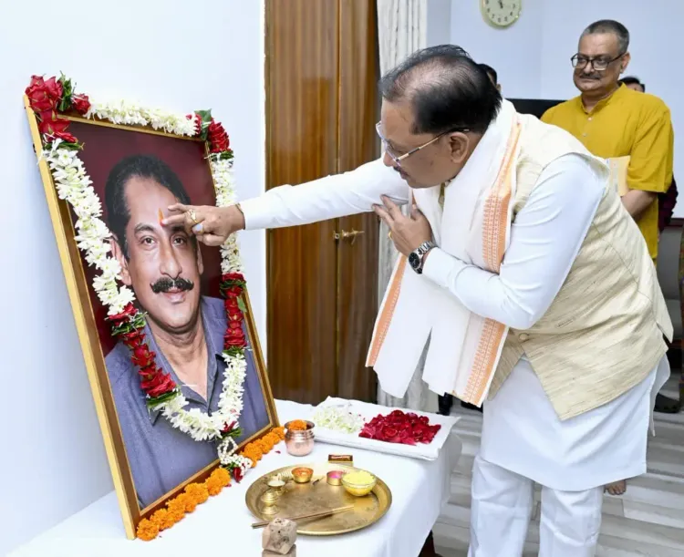 CM Sai pays floral tribute to Dilip Singh Judeo on death anniversary