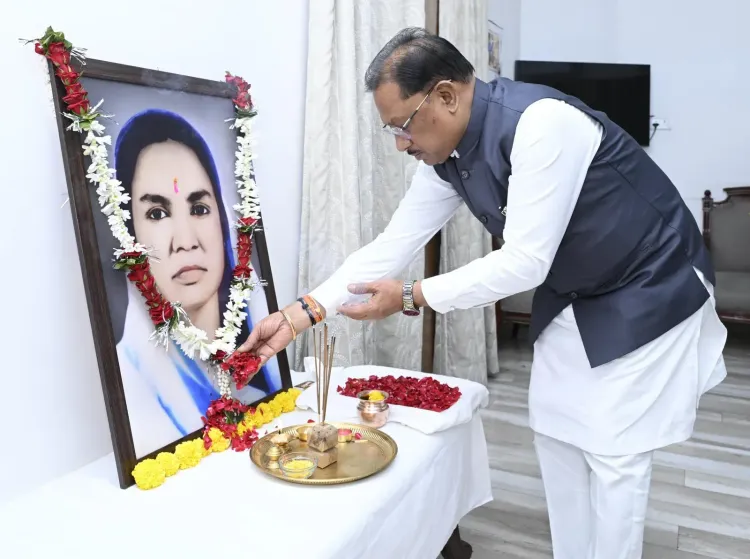CM Sai pays tribute to Minímata on her death anniversary