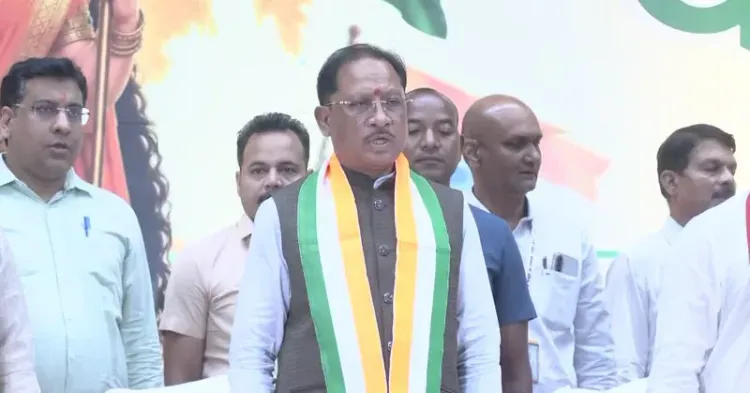 CM Sai Pins Tiranga Yatra Broadcast for Chhattisgarh