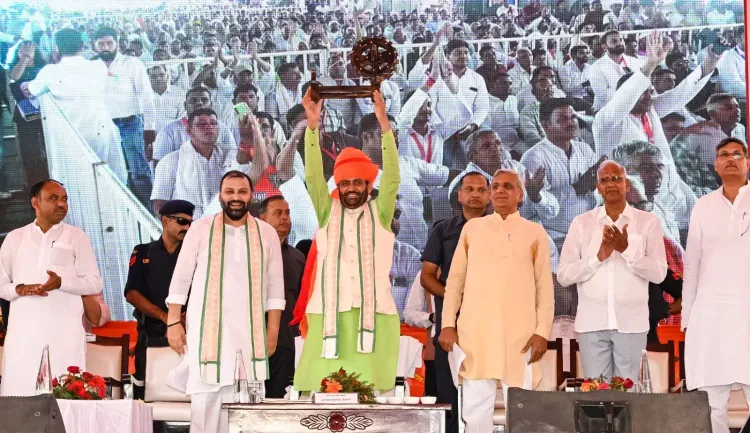 CM Saini Distributes Machines, Rs 504 Cr Subsidy at Siwani Khadi Utsav