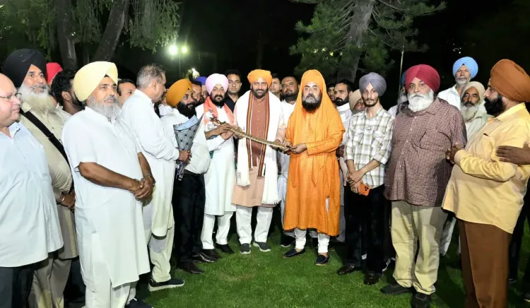 CM Saini Welcomes Punjab's Ghanaur Residents Into BJP at Chandigarh