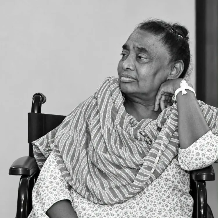 CM Samrat Choudhary Condoles Death of Hemant Soren's Mother