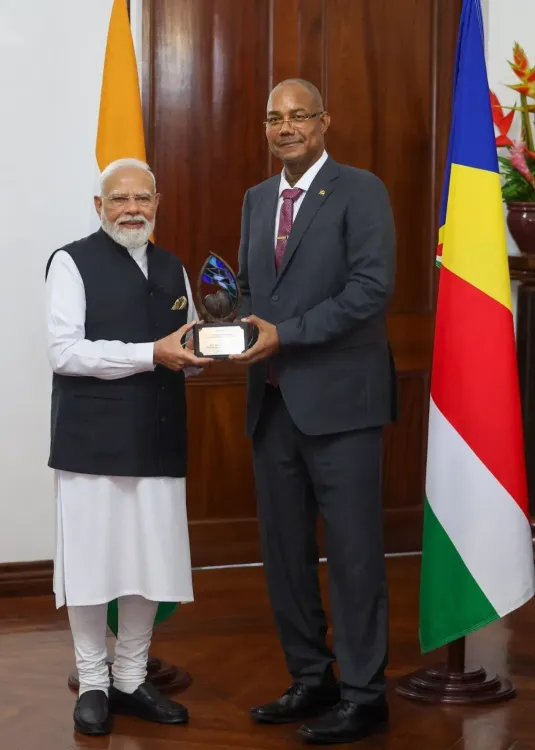 CM Samrat Choudhary Hails PM Modi's 'Guardian of Blue Horizon' Award