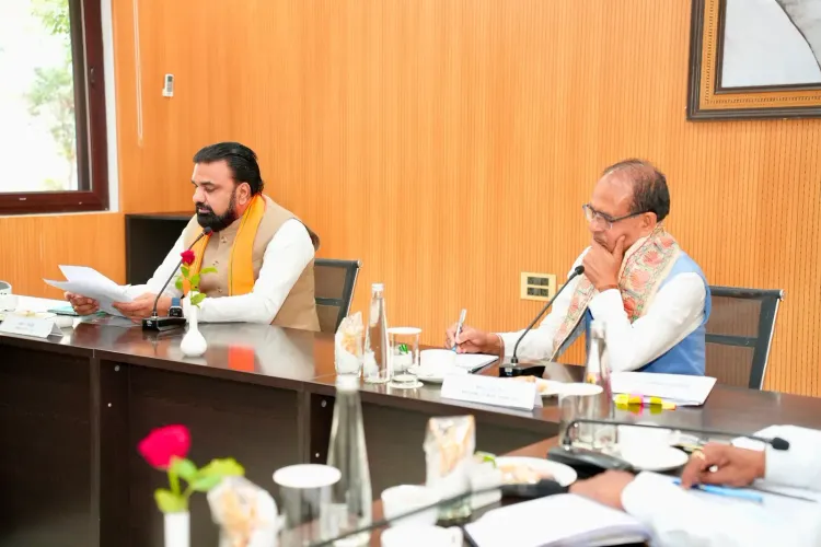 CM Samrat Choudhary Holds Agri Meet With Union Min Chouhan