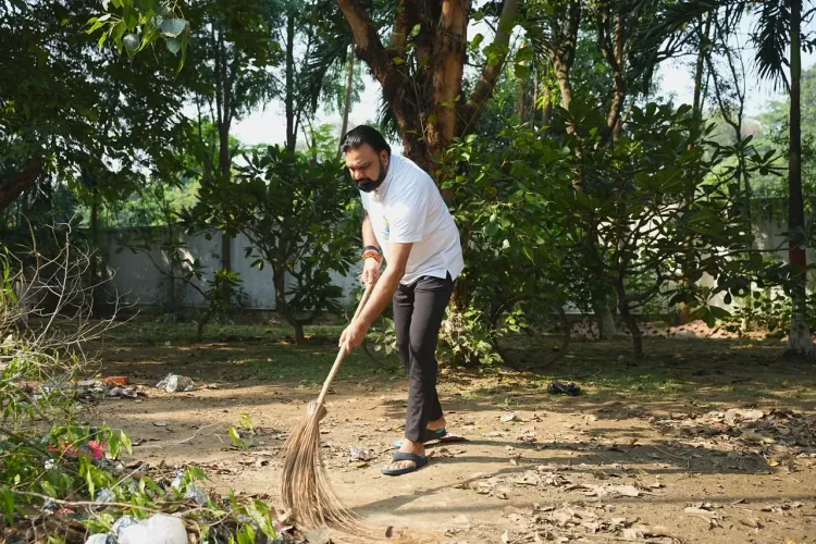CM Samrat Choudhary joins cleanliness drive at 1 Ane Marg