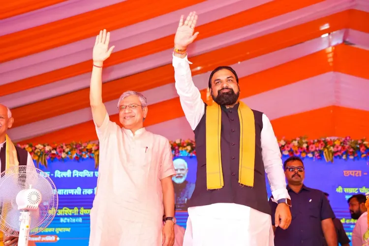 CM Samrat Choudhary, Rail Minister flag off Chhapra-Delhi Express