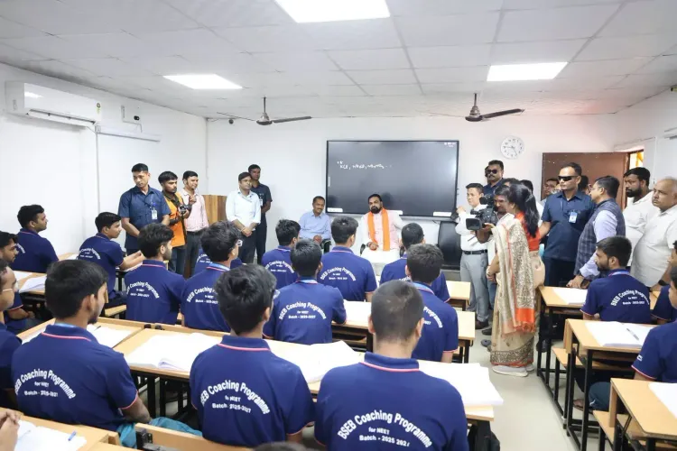 CM Samrat Choudhary Visits Patna Science College and Collegiate School
