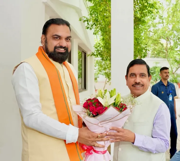 CM Samrat Choudhary Welcomes Union Minister Pralhad Joshi to Bihar