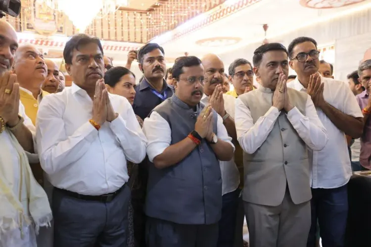 CM Sawant Offers Prayers at Mahalaxmi Devasthan, Panaji