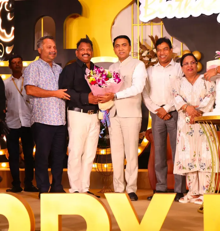 CM Sawant Wishes GSIDC Chairman Michael Lobo on Birthday