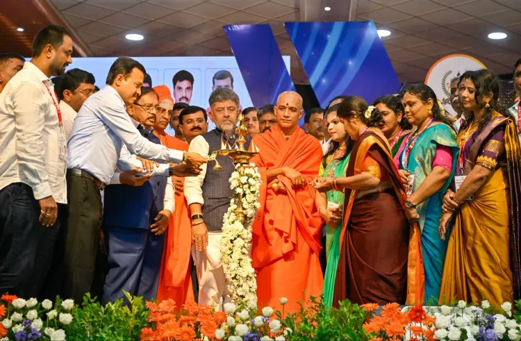 CM Shivakumar attends state employees felicitation at Palace Grounds
