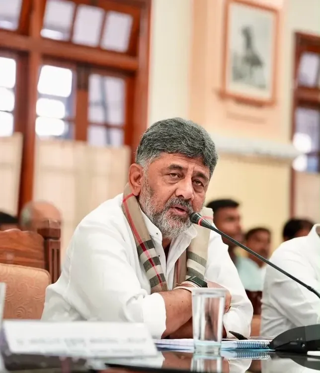CM Shivakumar chairs Dasara 2026 prep meet in Bengaluru