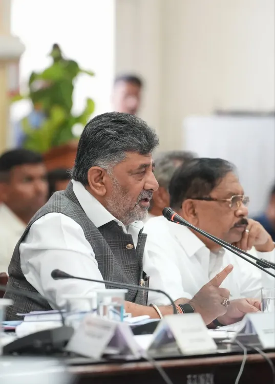 CM Shivakumar Chairs Drought Review, Orders ₹1 Cr Grant