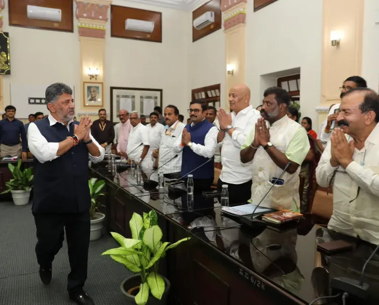 CM Shivakumar chairs prep meet for Kempegowda Jayanti