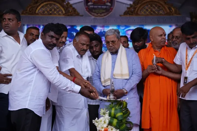 CM Siddaramaiah unveils Kanakadasa statue in Shravanabelagola