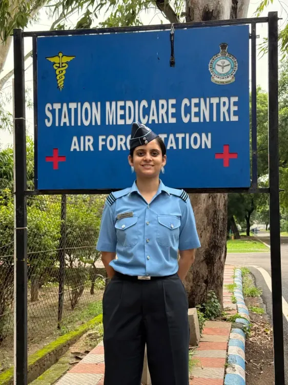 CM Sukhu Congratulates Sujanpur's Sharanya Dogra on IAF Doctor Appointment