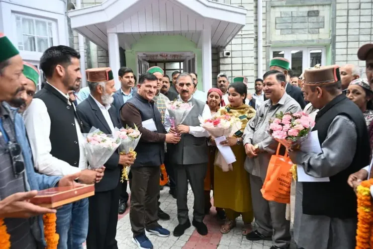 CM Sukhu Holds Public Grievance Meet at Oak Over, Shimla