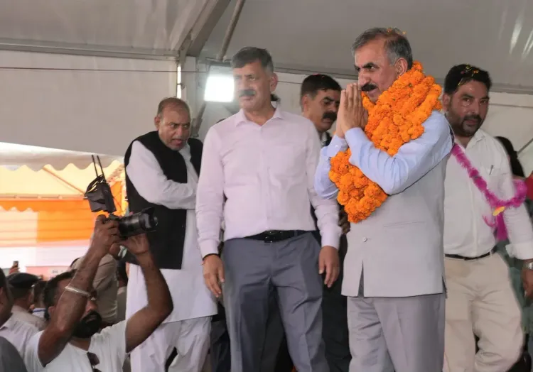 CM Sukhu launches fishermen welfare scheme in Jhanduta