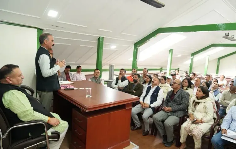 CM Sukhu Meets Chaupal Congress Workers, Reviews Welfare Reach