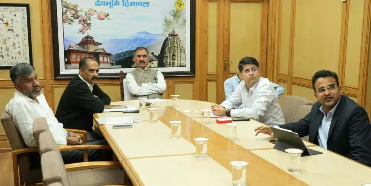 CM Sukhu Reviews 'Apna Parivar Sukhi Parivar' Welfare Push