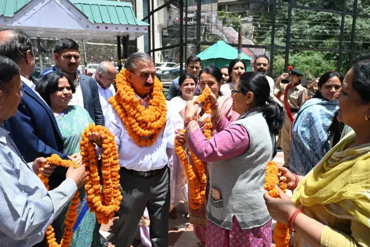 CM Sukhu visits upgraded CBSE school in Chhota Shimla, urges youth to join Anti-Chitta Rally