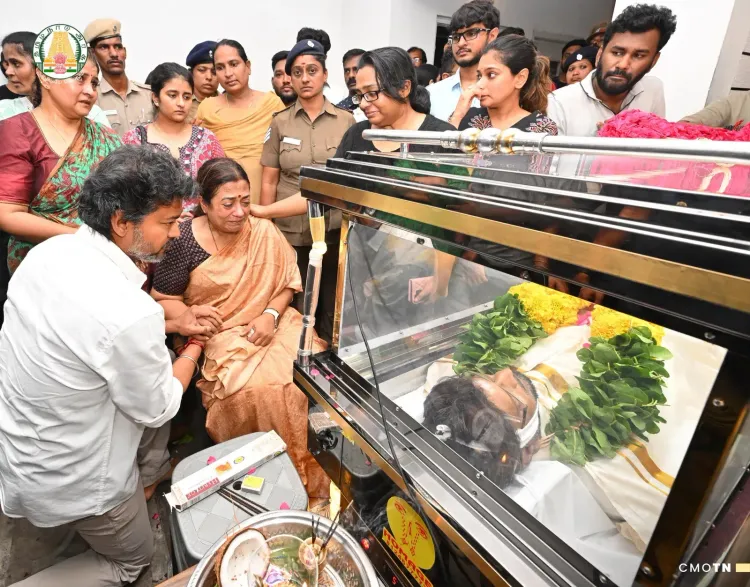 CM Vijay pays tribute to director K. Bhagyaraj