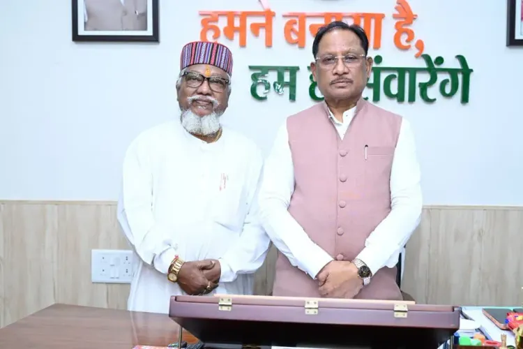 CM Vishnu Deo Sai Meets Padma Shri Sufi Singer Bharati Bandhu