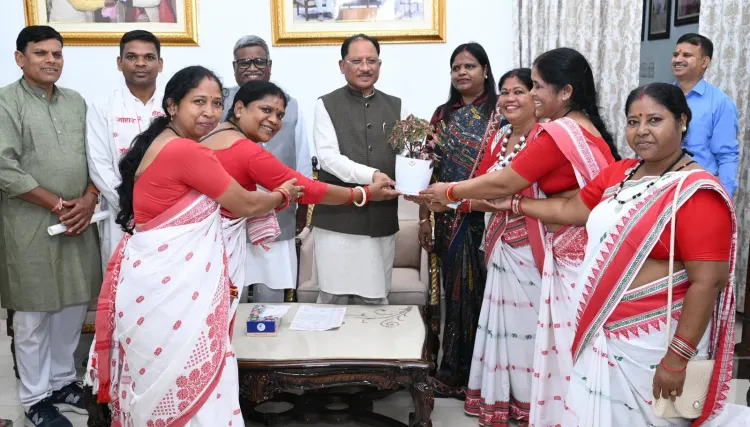 CM Vishnu Deo Sai receives delegation for Baba Kartik Oraon centenary