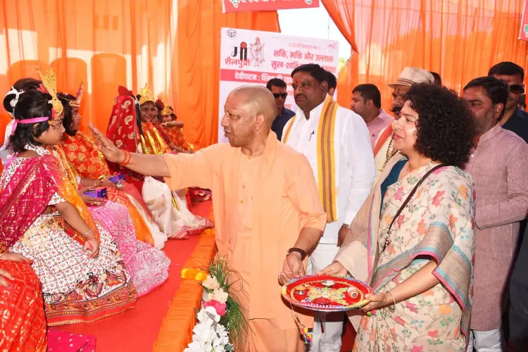 CM Yogi distributes study tables in Balrampur on Navratri Day 1