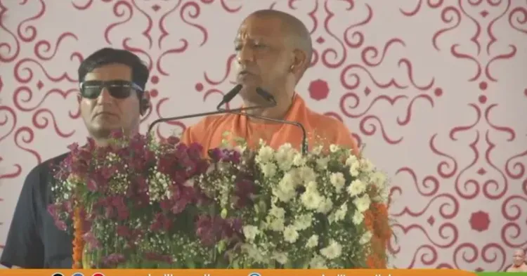 CM Yogi Inaugurates ₹365 Cr Projects in Moradabad