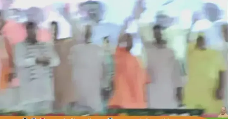 CM Yogi Inaugurates Rs 295 Crore Projects in Gorakhpur