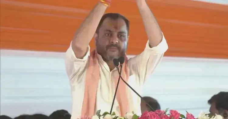 CM Yogi Launches 229 Projects Worth ₹710 Cr in Banda