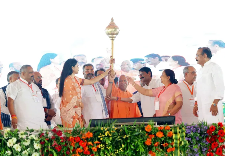 CM Yogi Launches ₹342 Crore Projects in Agra