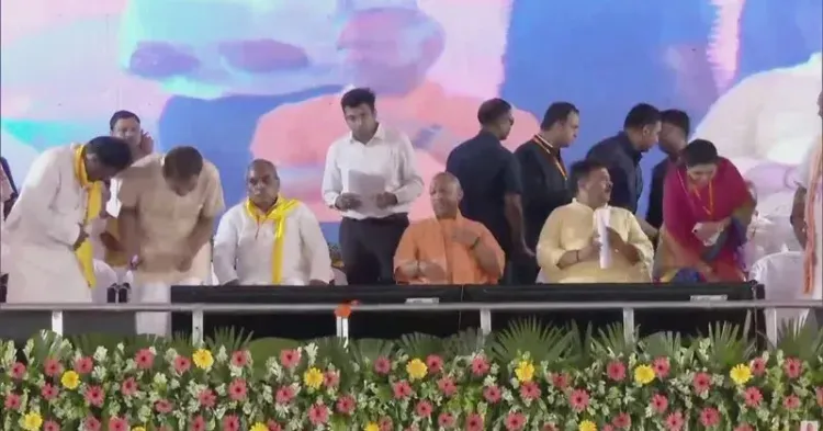 CM Yogi Launches ₹692 Crore Projects in Ghazipur