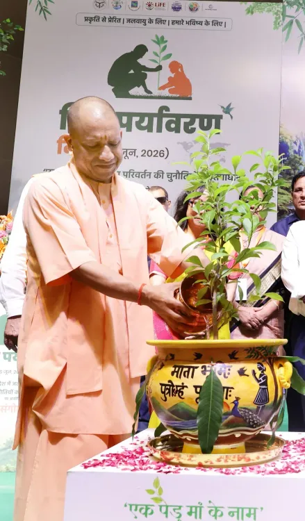 CM Yogi Launches Rs 2,741 Cr Clean Air Project in Lucknow